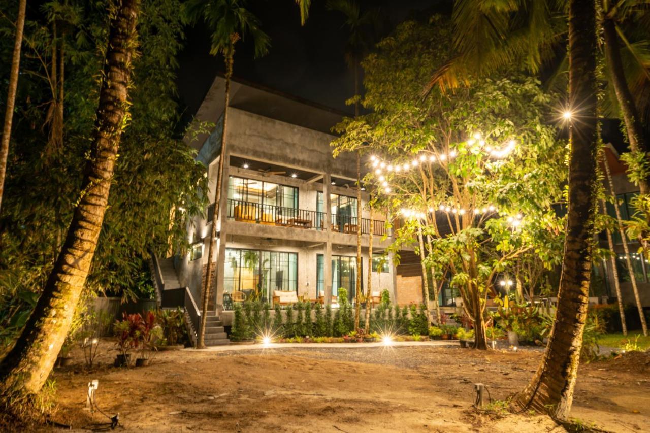 Grandfather Khaolak Resort Khao Lak Exterior photo